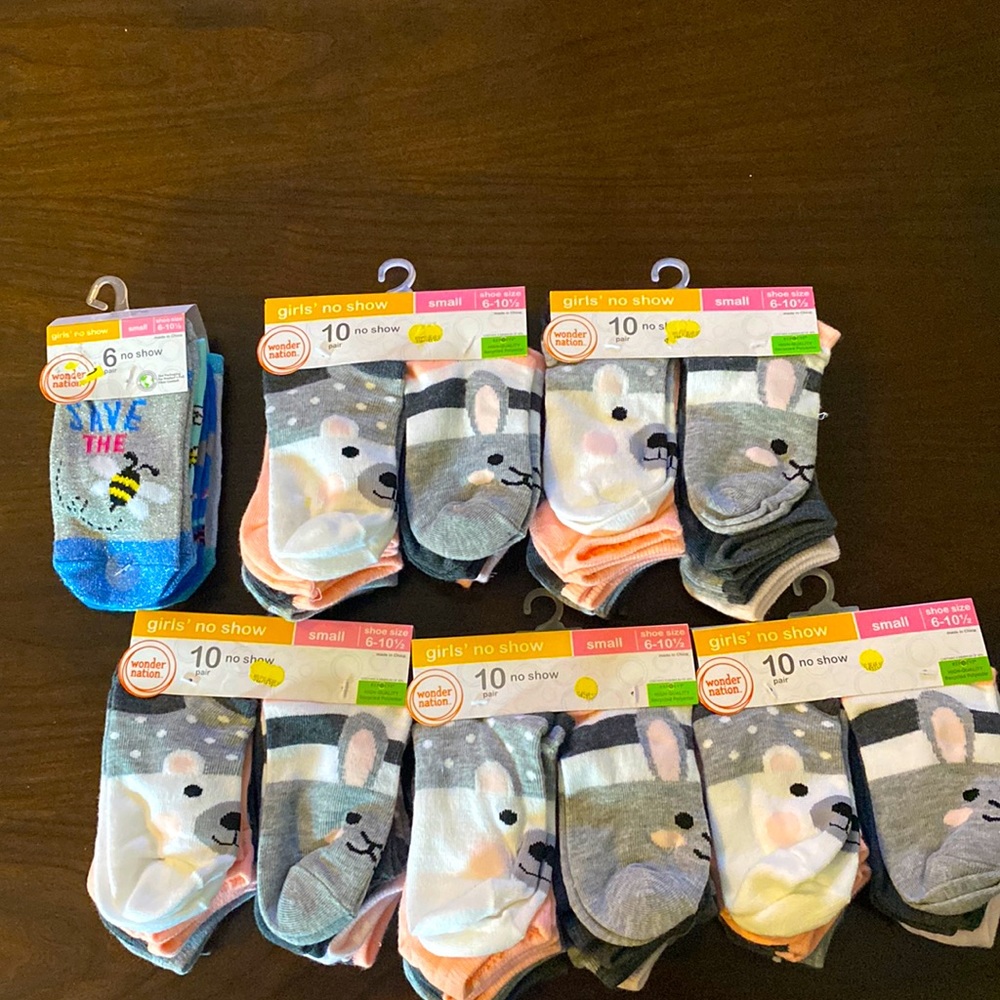 NEW NO SHOW GIRLS SOCKS LOT